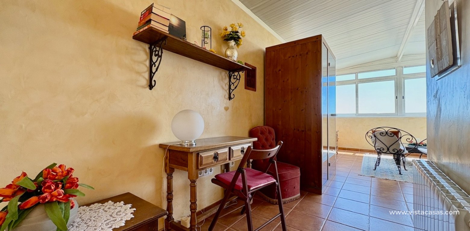 Resale - Villa - Villamartin