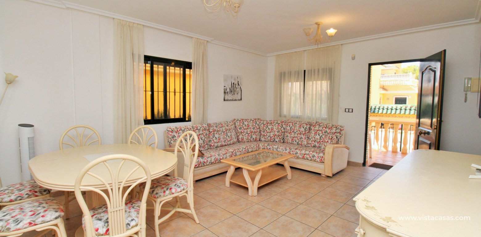 Detached Villa For Sale Brisas y Golf II Villamartin lounge diner