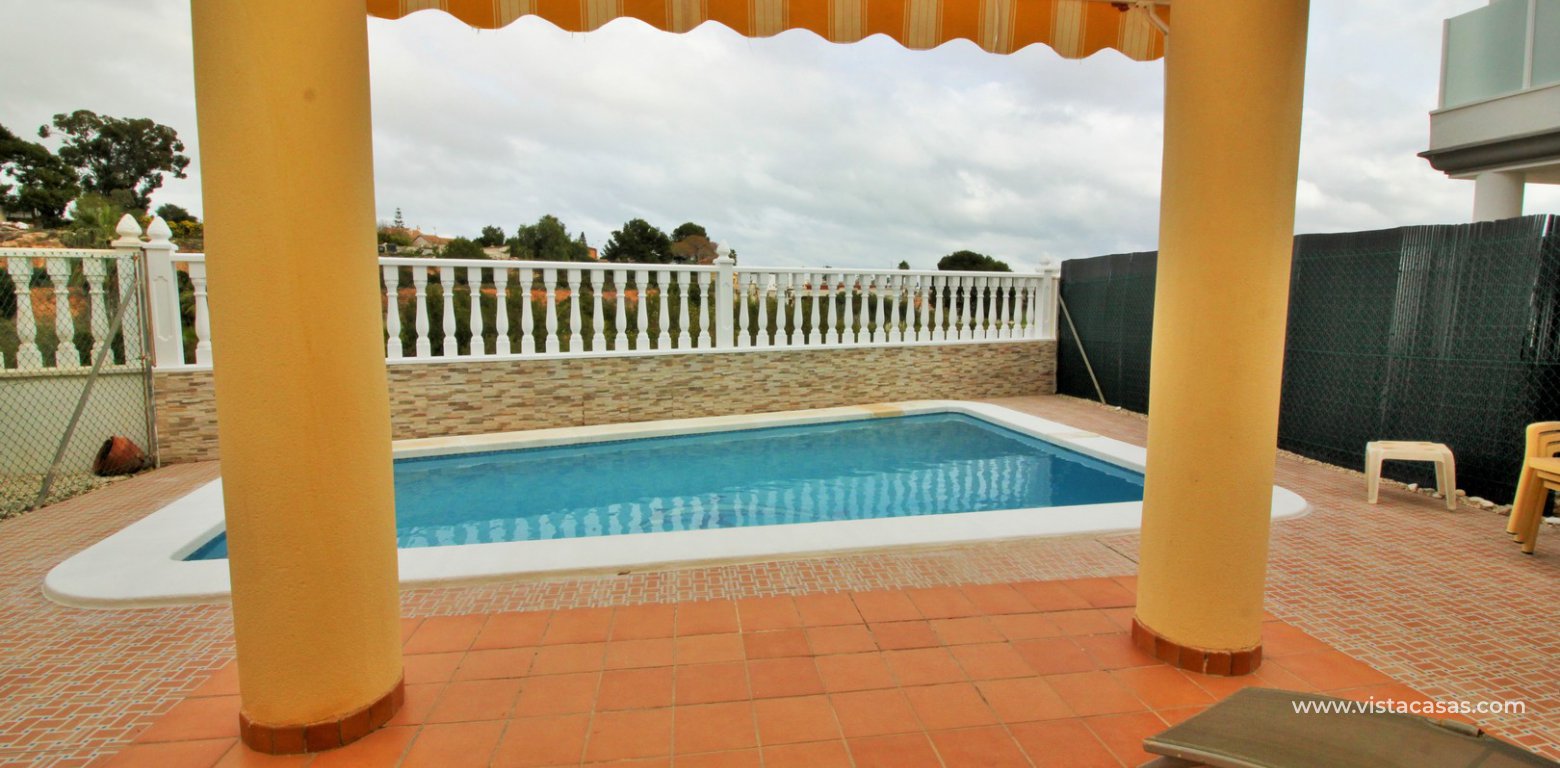 Detached villa for sale in Los Dolses pool