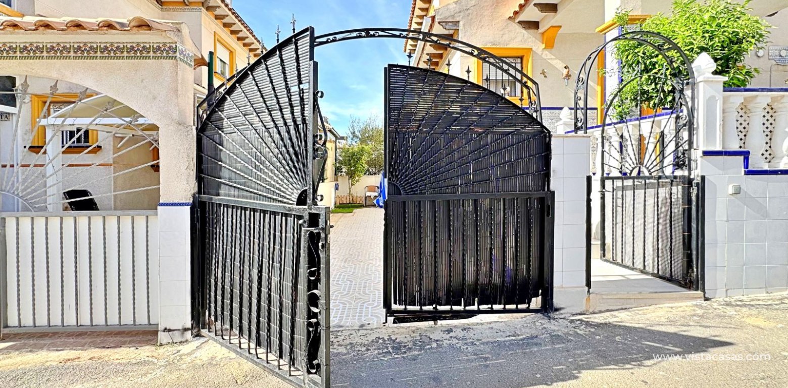 Sale - Townhouse - Punta Prima