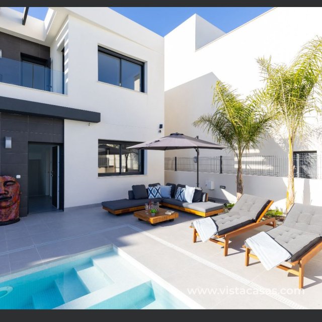 Villa - Sale - Algorfa - La Finca Golf Resort