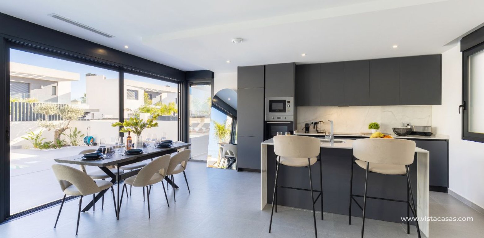 Resale - Villa - Algorfa - La Finca Golf Resort