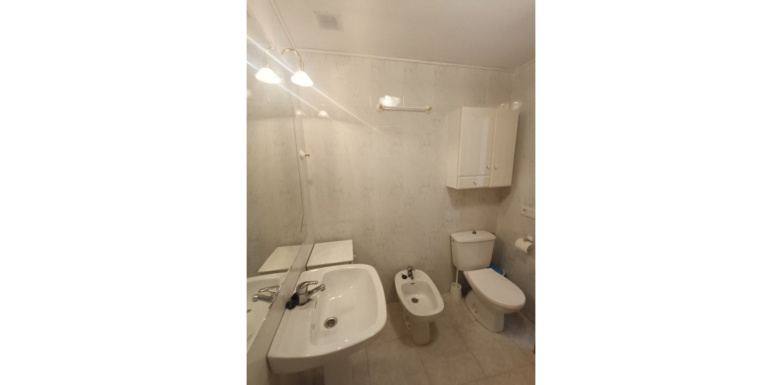 Resale - Apartment - Torrevieja