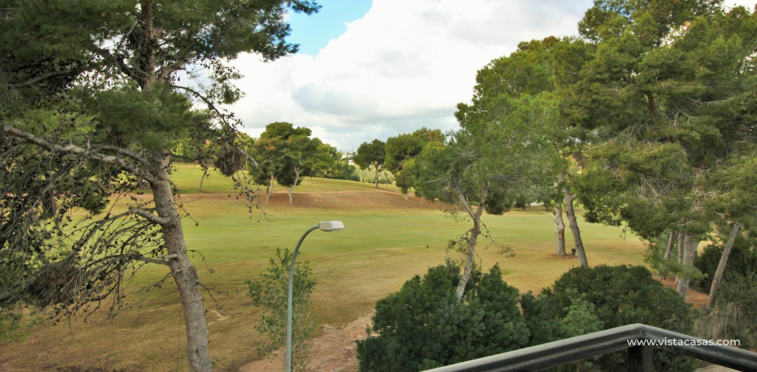 Duplex apartment in Villamartin with golf views