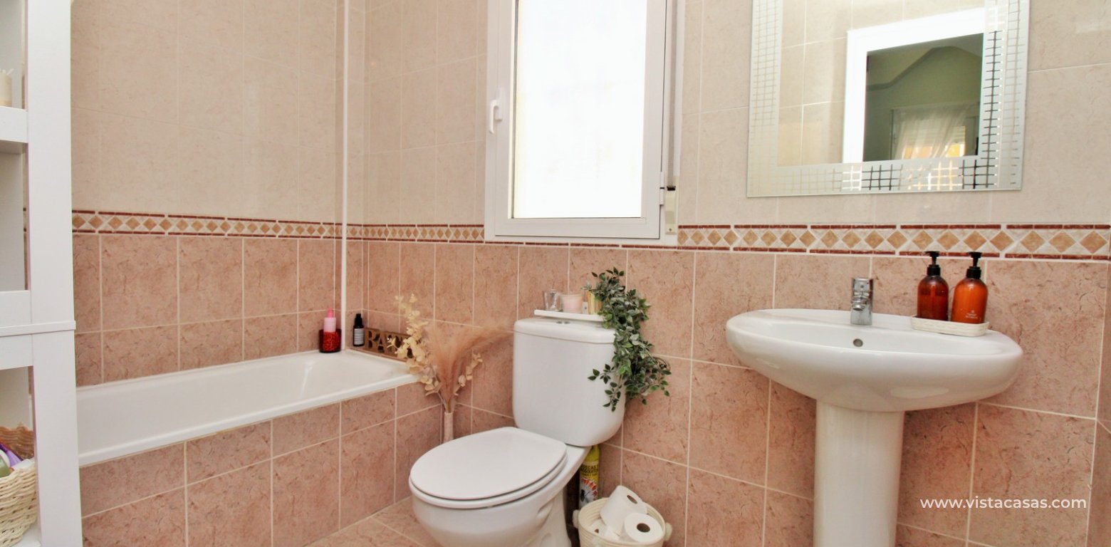 Sale - Villa - Villamartin