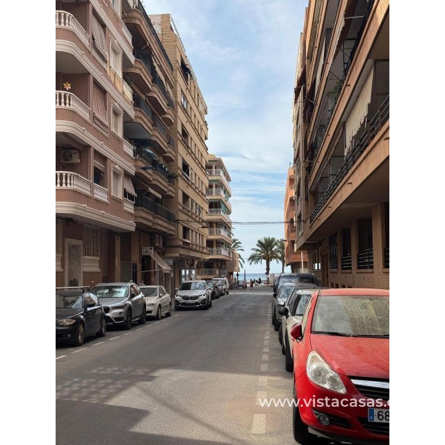 Apartment - Resale - Torrevieja - Torrevieja