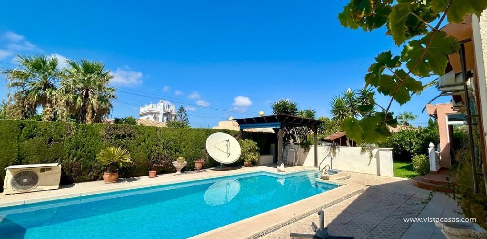 Sale - Villa - Cabo Roig