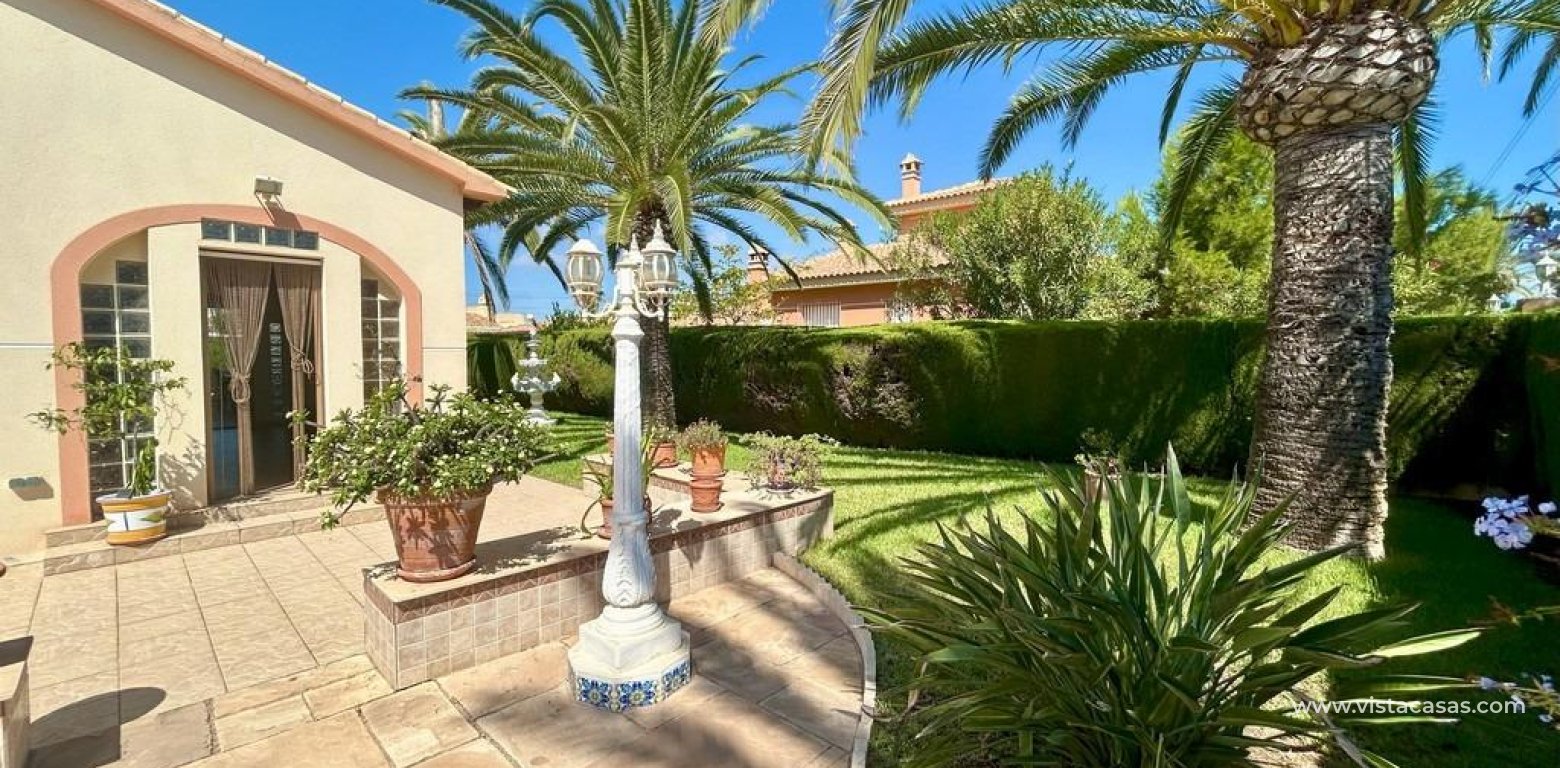 Sale - Villa - Cabo Roig