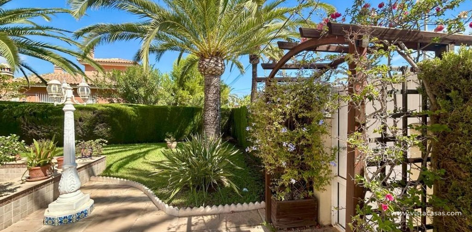 Sale - Villa - Cabo Roig