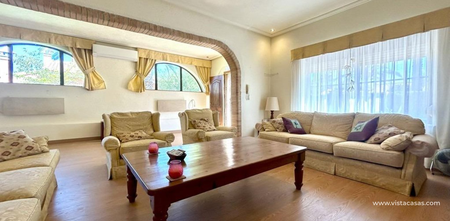 Sale - Villa - Cabo Roig