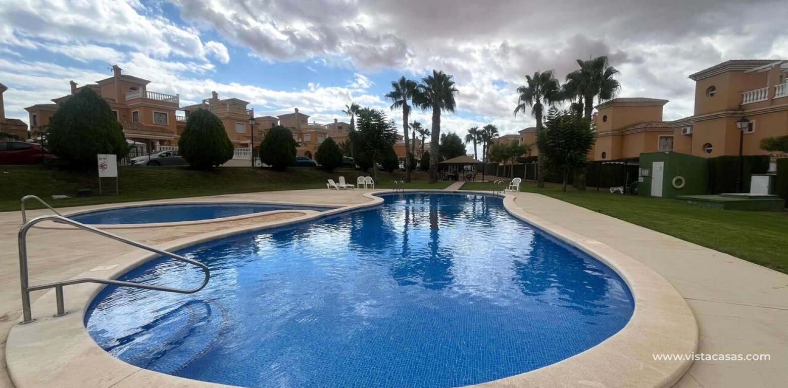 Resale - Villa - Algorfa