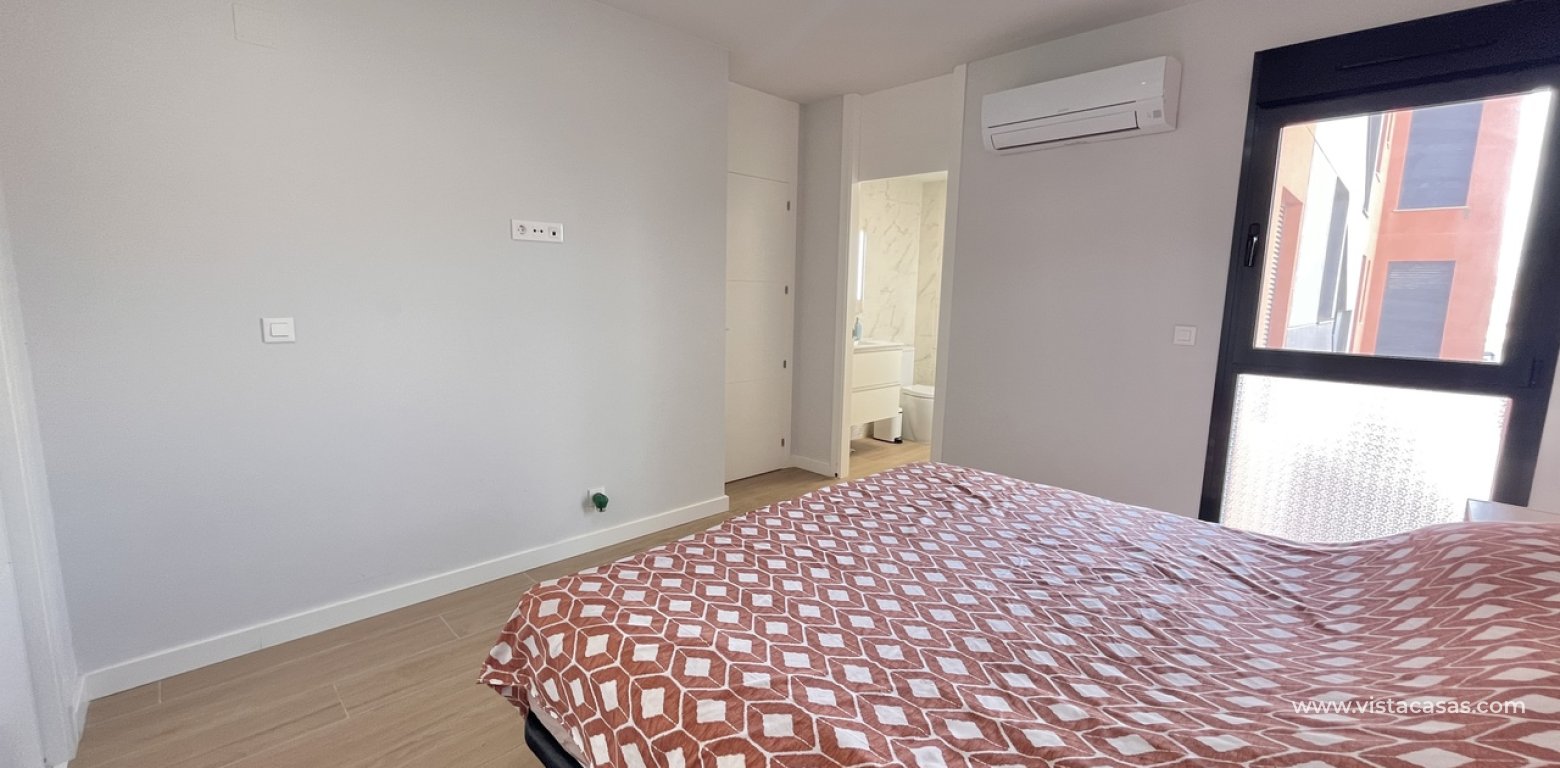 Resale - Apartment - Villamartin