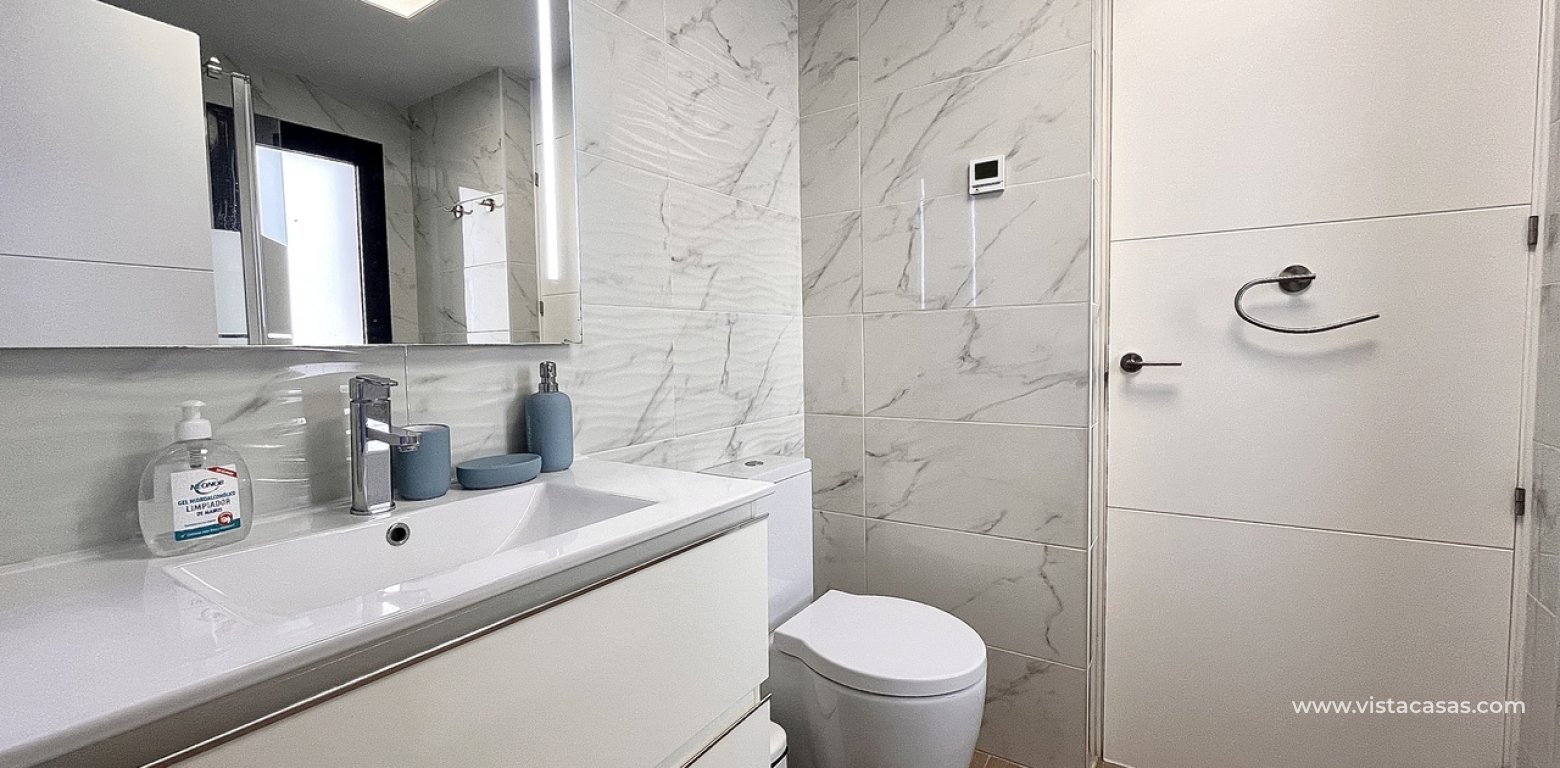 Resale - Apartment - Villamartin