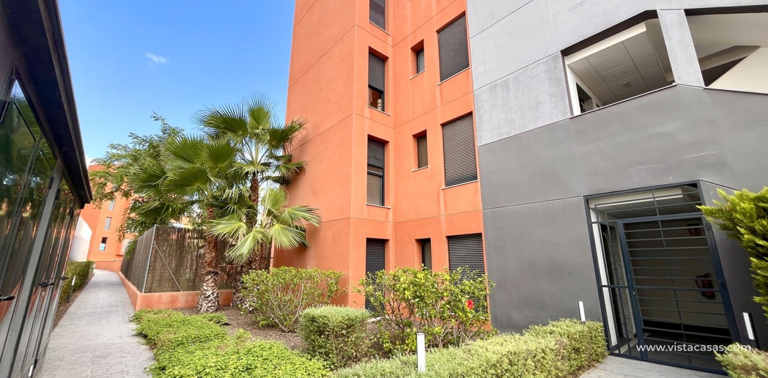 Resale - Apartment - Villamartin