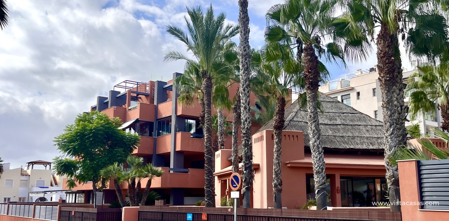 Resale - Apartment - Villamartin