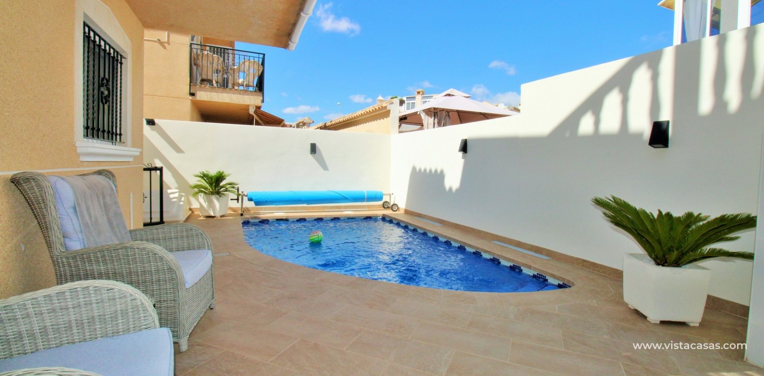 Villamartin 4 Bedroom Detached Villa For Sale Montegolf private pool
