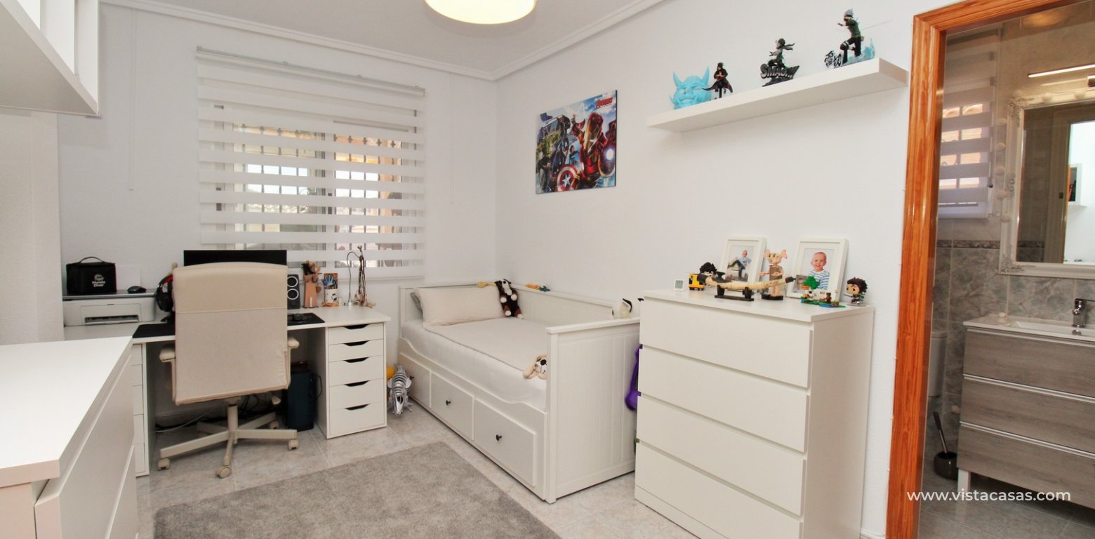 Villamartin 4 Bedroom Detached Villa For Sale Montegolf twin bedroom