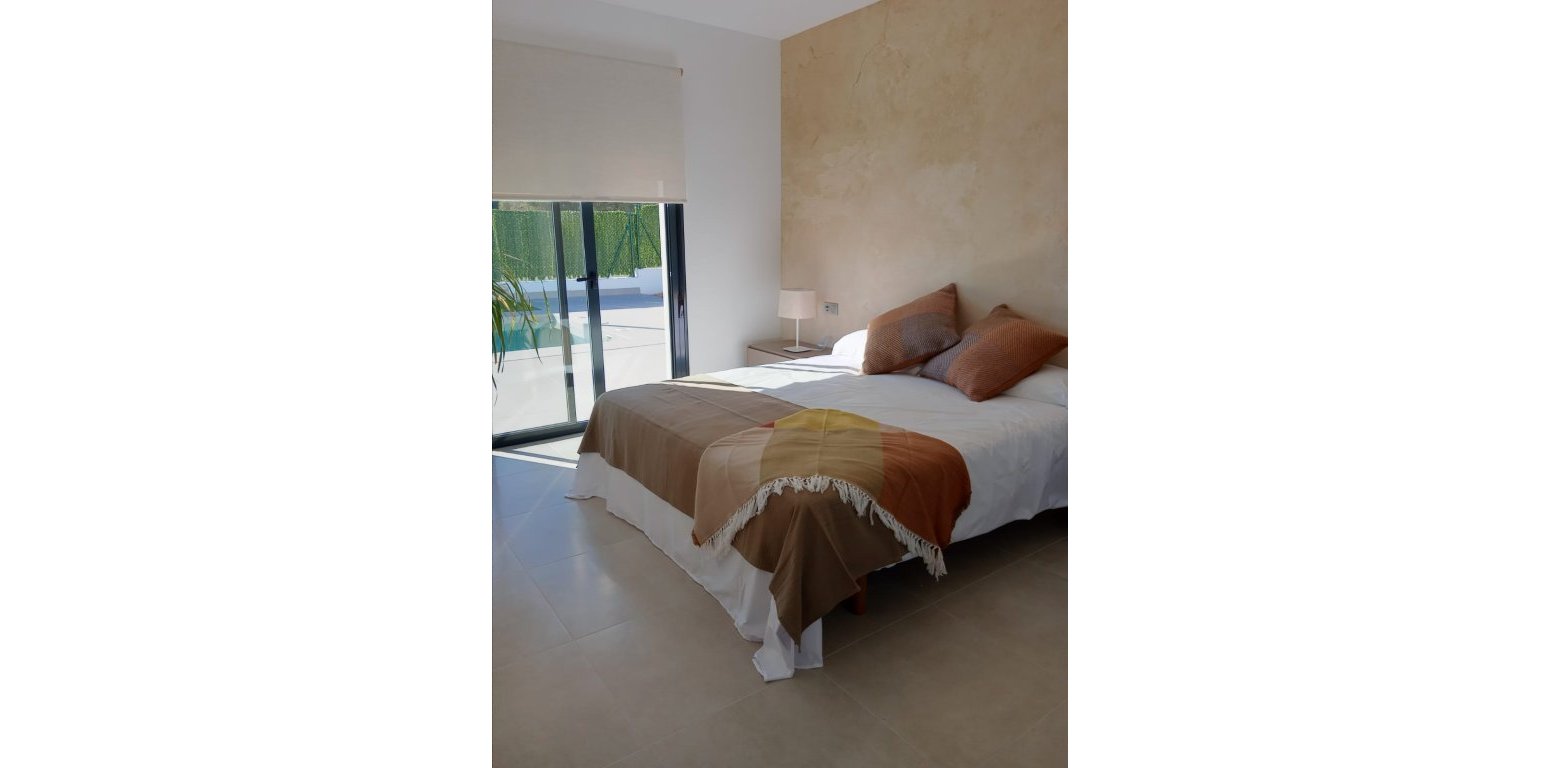 Pierwotny - Villa - Calasparra