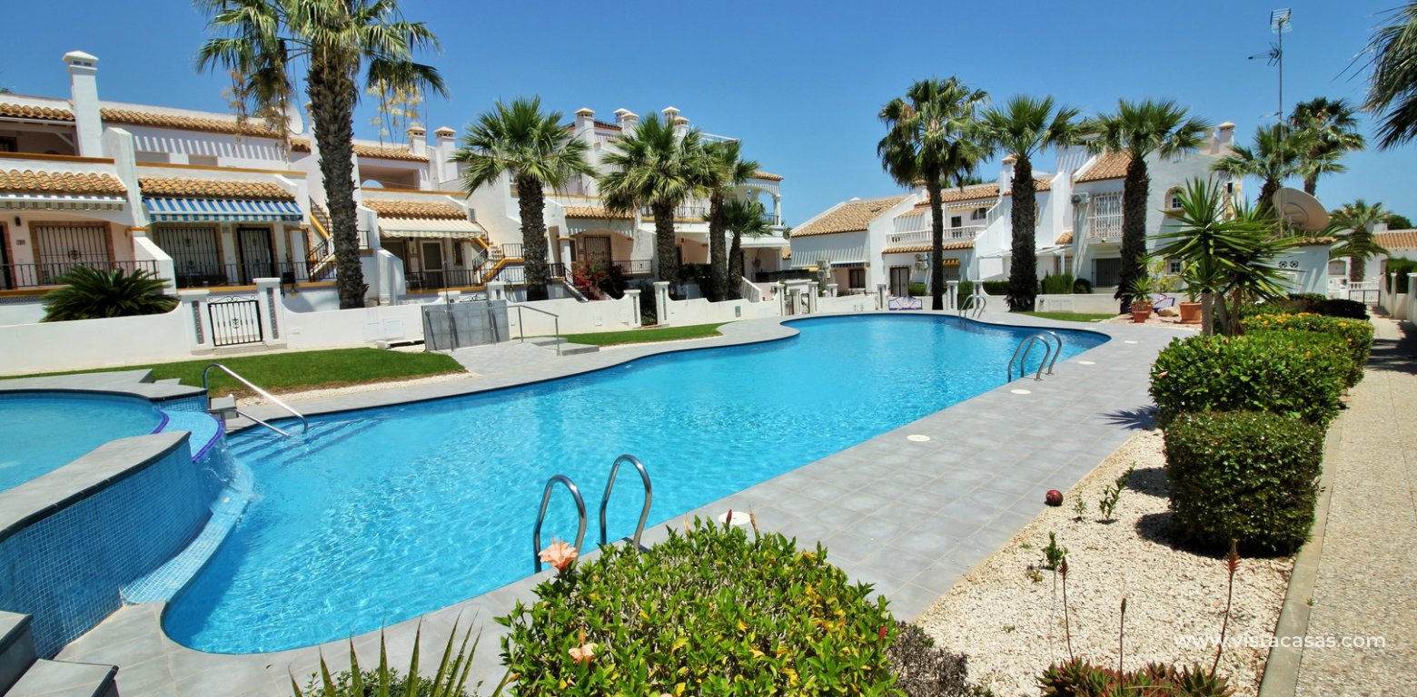 Townhouse for sale in Los Dolses communal pool