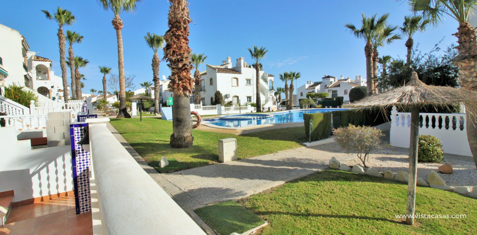 Apartment for sale in Las Violetas Villamartin pool view