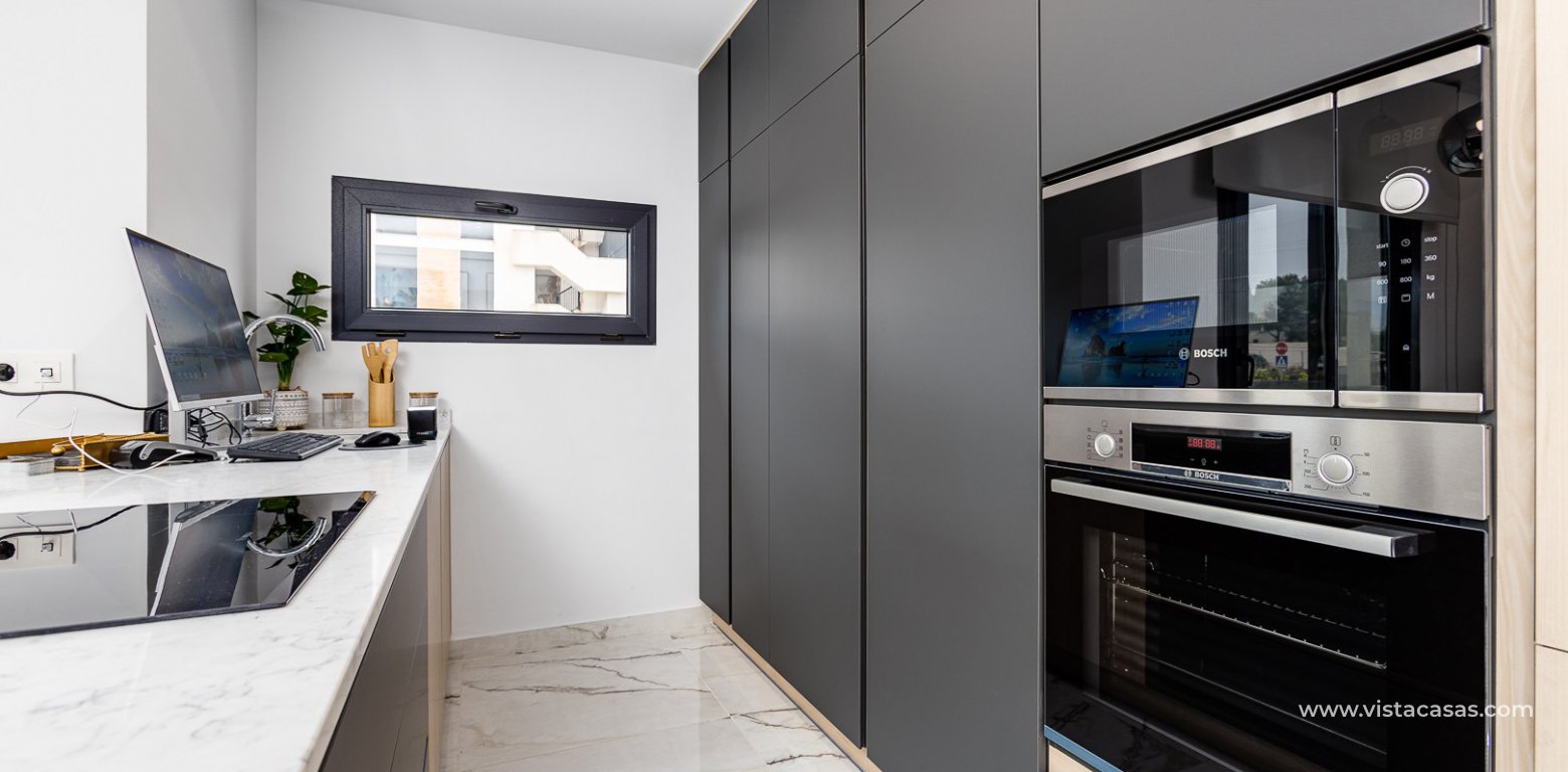 New build apartment for sale in Villamartin Almanecer IX Sunrise 9 kitchen