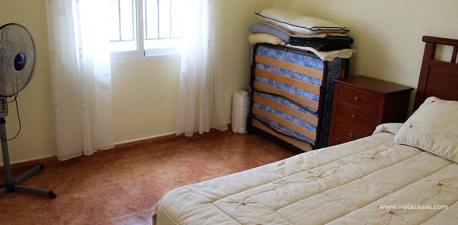 Villa for sale in Las Violetas Villamartin master bedroom