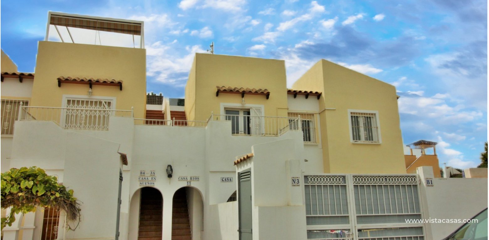 Top floor apartment for sale in Panorama Golf Villamartin