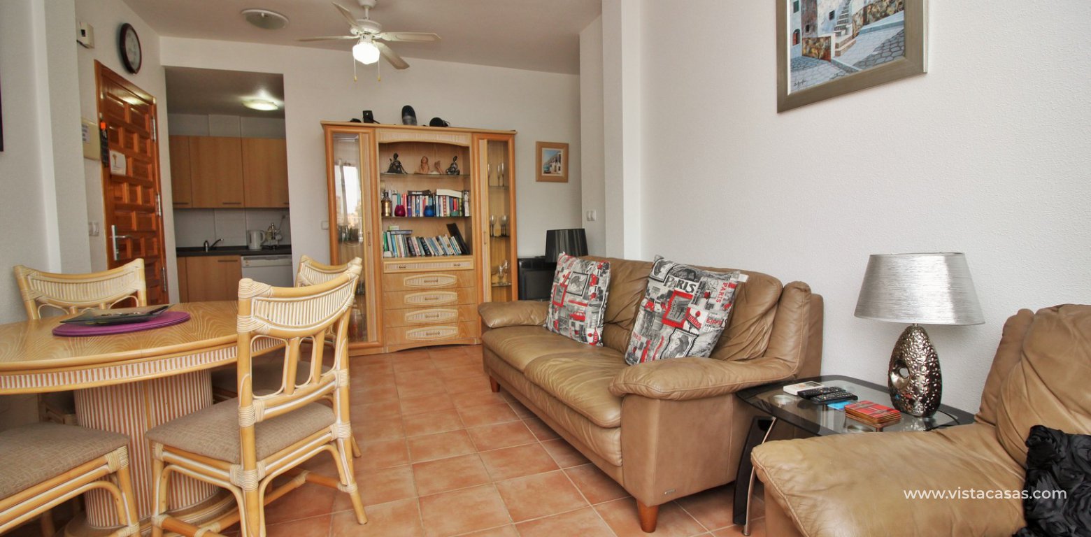 Top floor apartment for sale in Panorama Golf Villamartin lounge 2