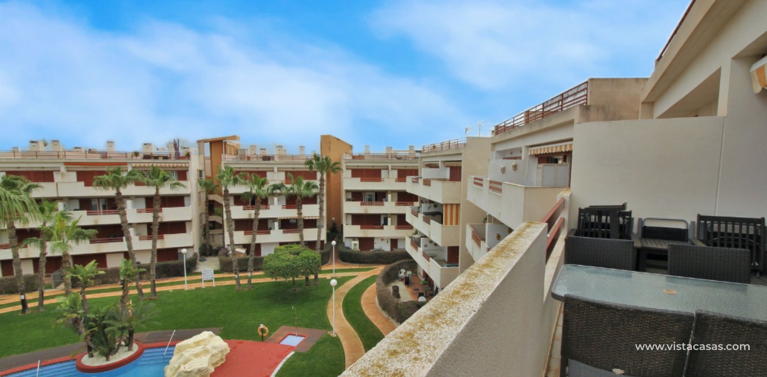 Penthouse apartment for sale in El Rincon Playa Flamenca pool view
