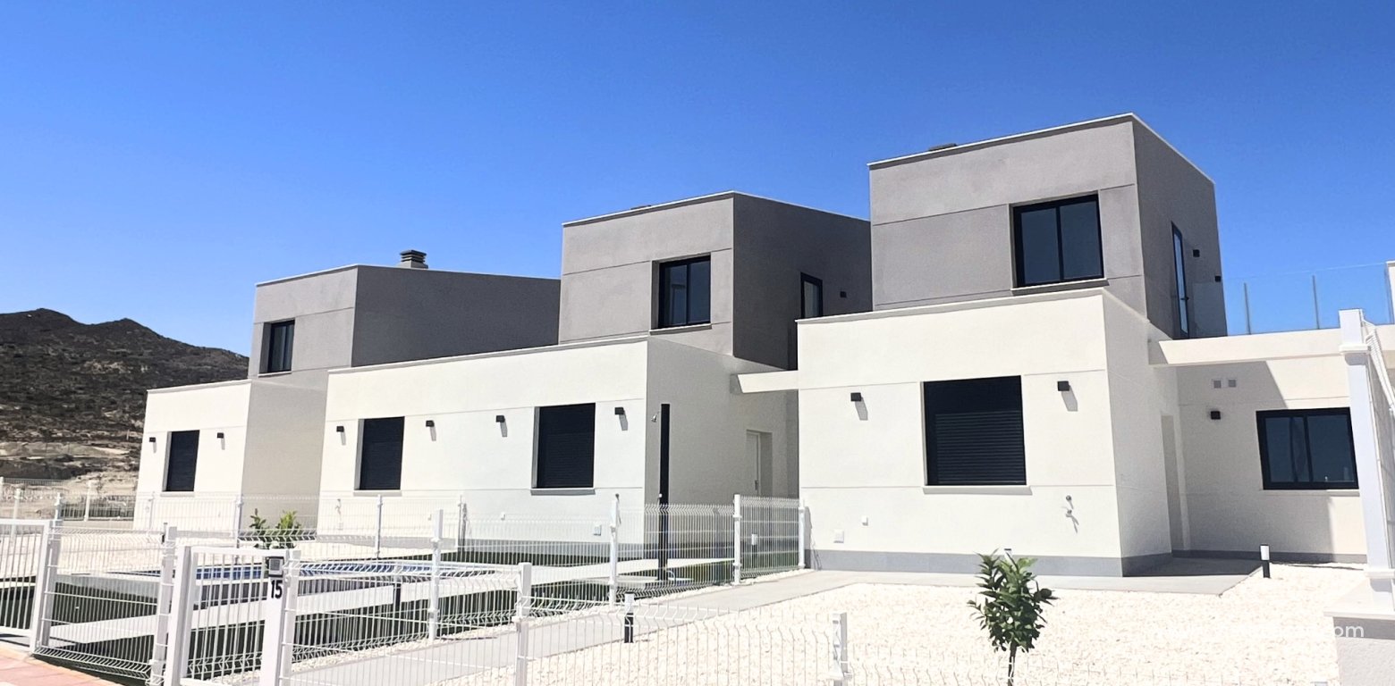 Obra Nueva - Townhouse - Banos y Mendigo - Altaona Golf
