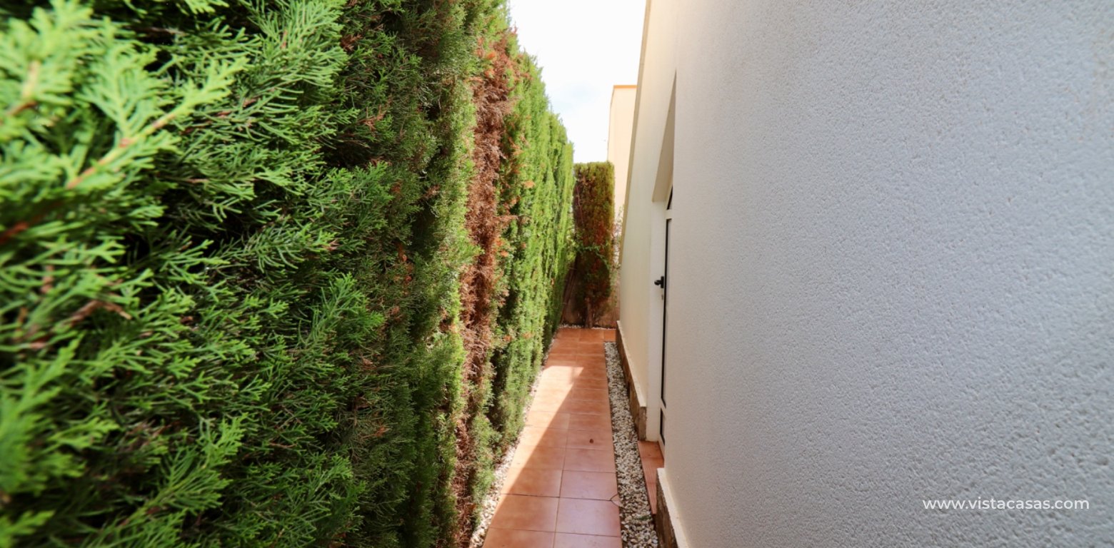 Sale - Villa - El Raso