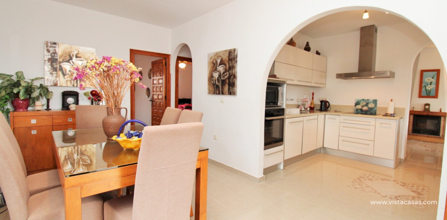 4 Bedroom Villa With Pool Blue Lagoon Villamartin kitchen diner