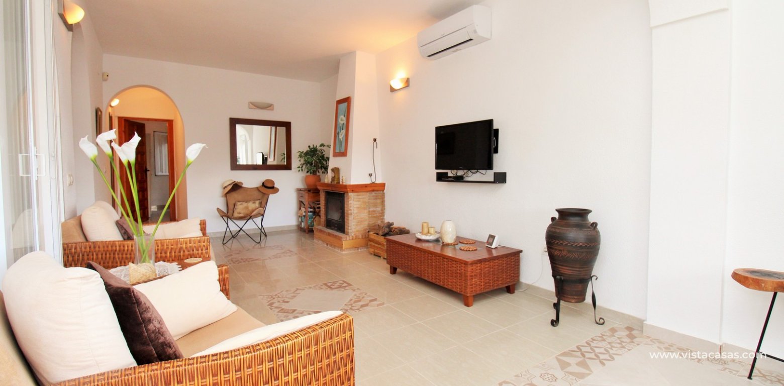 4 Bedroom Villa With Pool Blue Lagoon Villamartin lounge