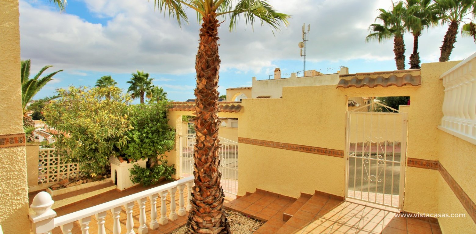 4 Bedroom Villa With Pool Blue Lagoon Villamartin front garden