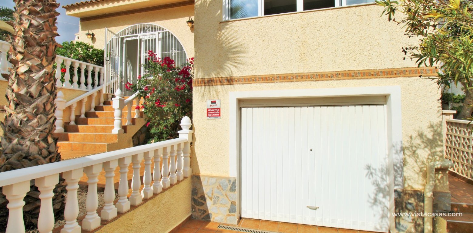 4 Bedroom Villa With Pool Blue Lagoon Villamartin garage