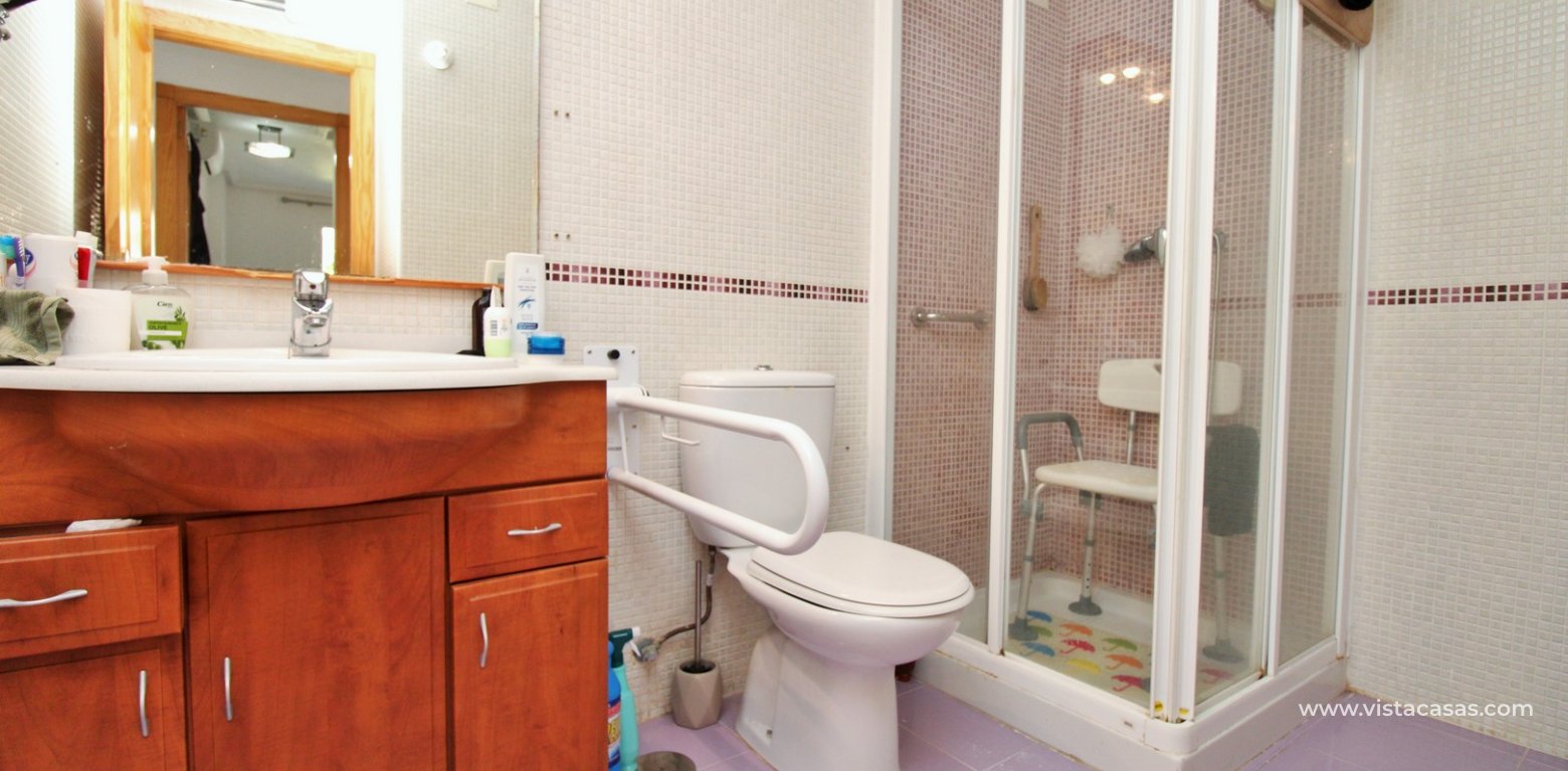 Ground Floor Apartment for Sale in Zenia Mar 8 Playa Flamenca bathroom