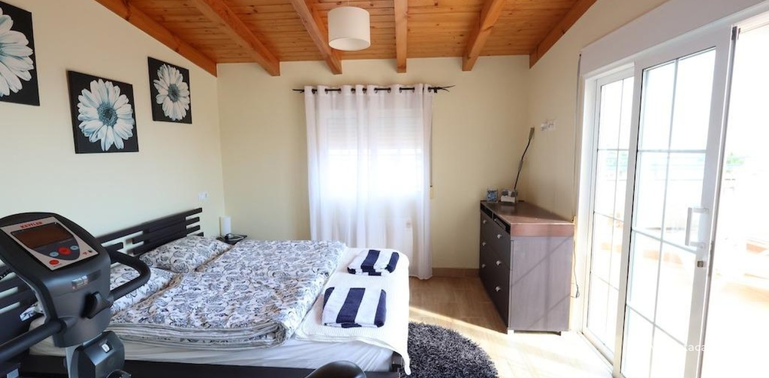 Resale - Apartment - Mil Palmeras