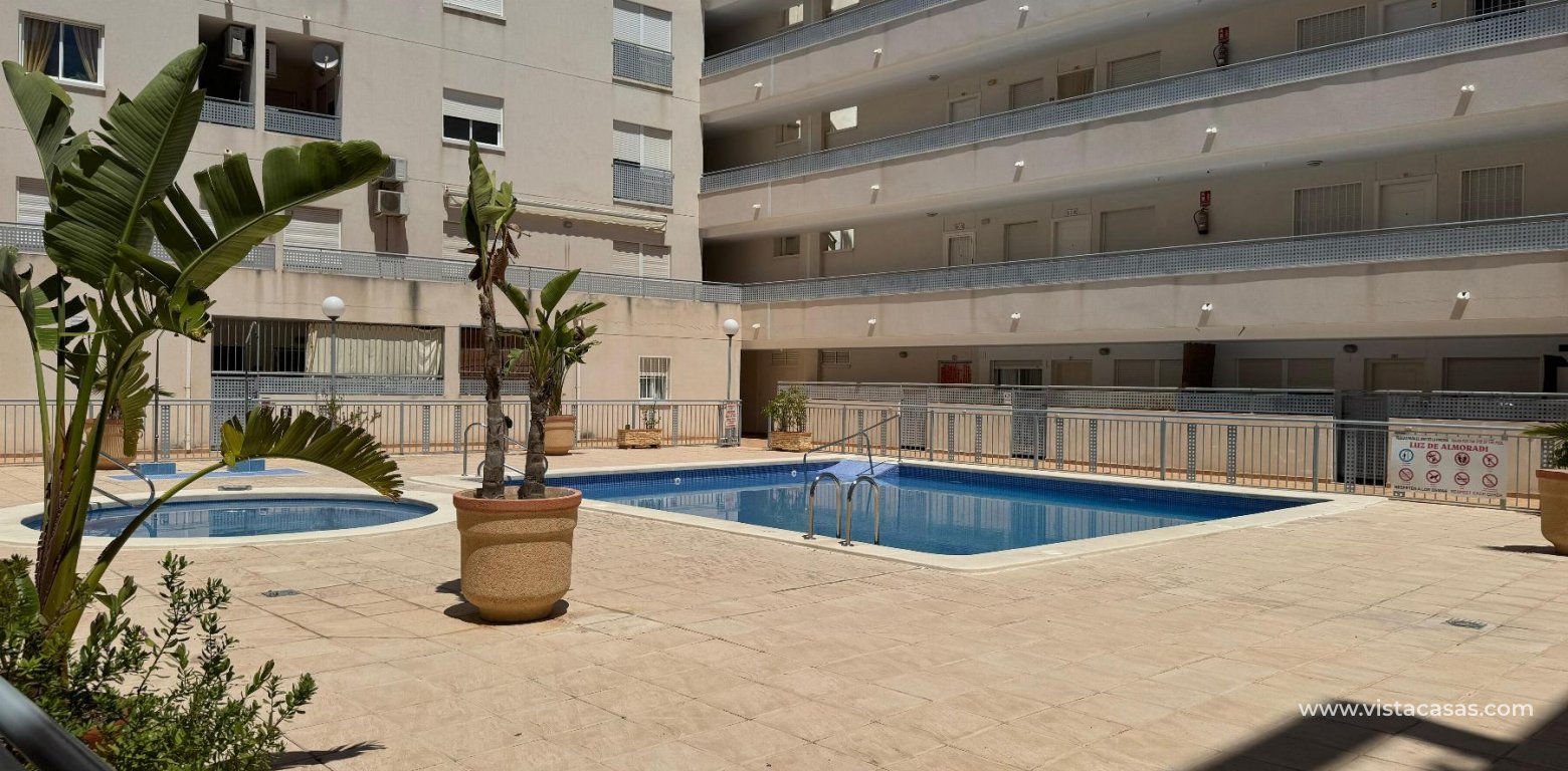 Resale - Apartment - Almoradí