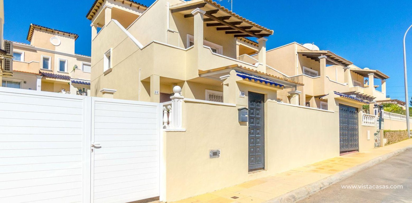 Sale - Villa - Villamartin