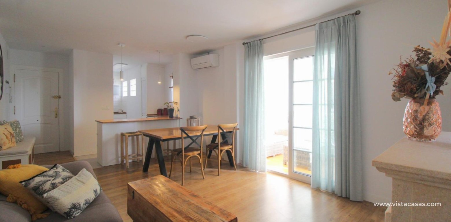 Resale - Apartment - Torrevieja - La Veleta