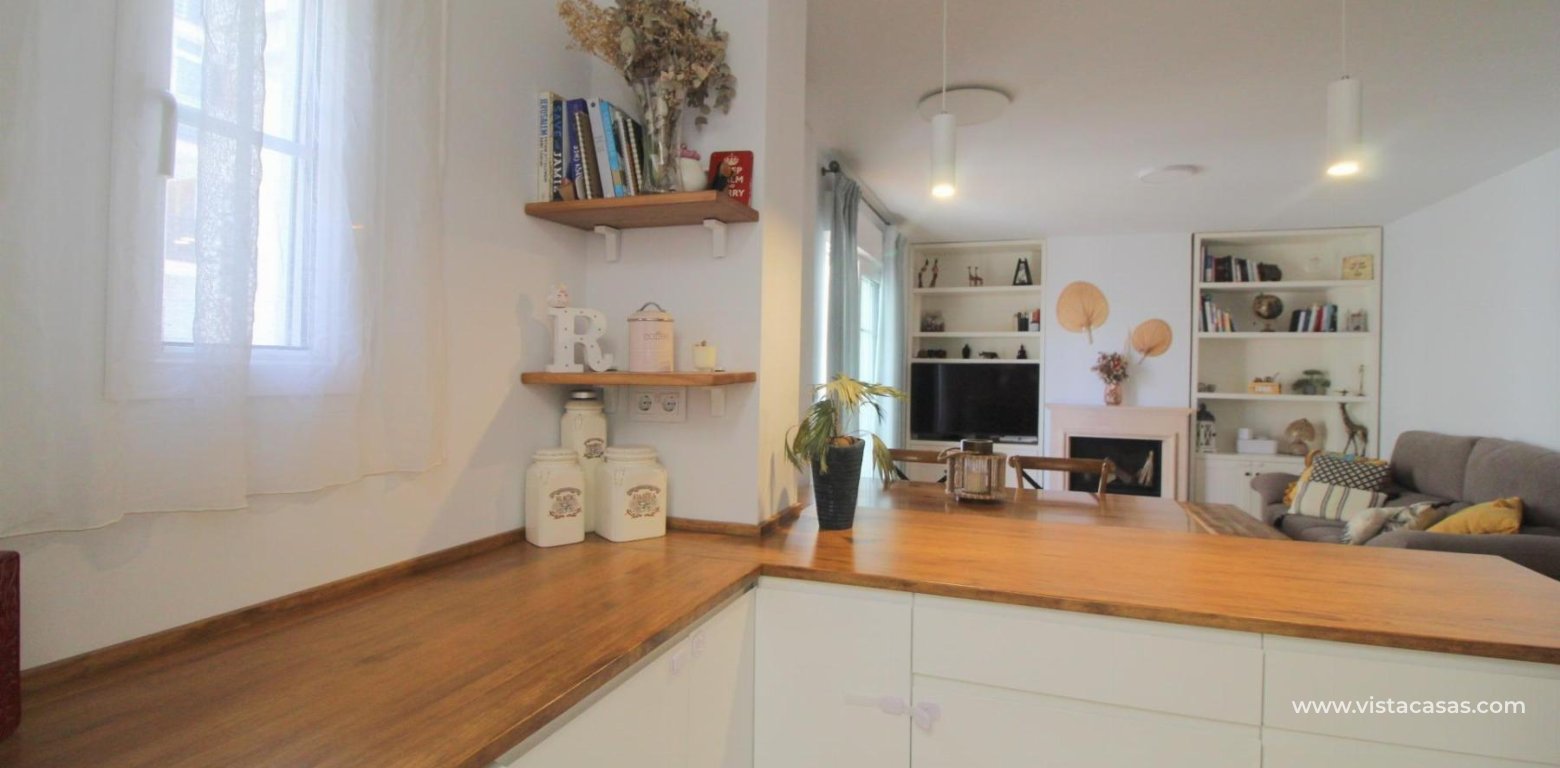 Resale - Apartment - Torrevieja - La Veleta