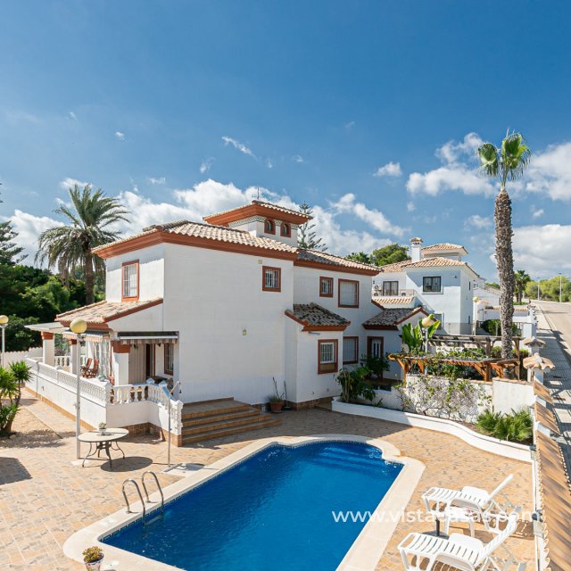 Villa - Resale - Villamartin - Villamartin