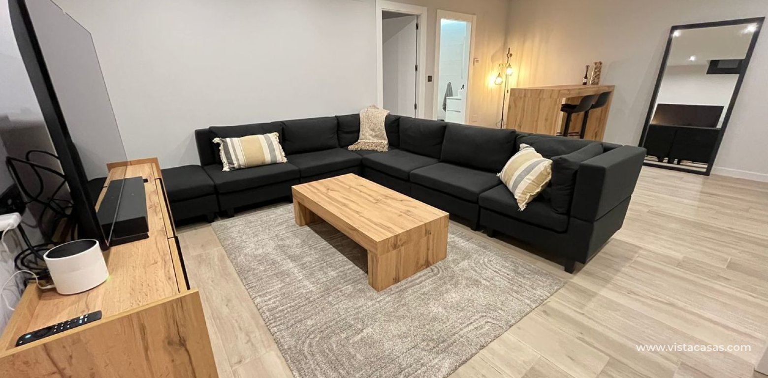 Resale - Villa - Punta Prima