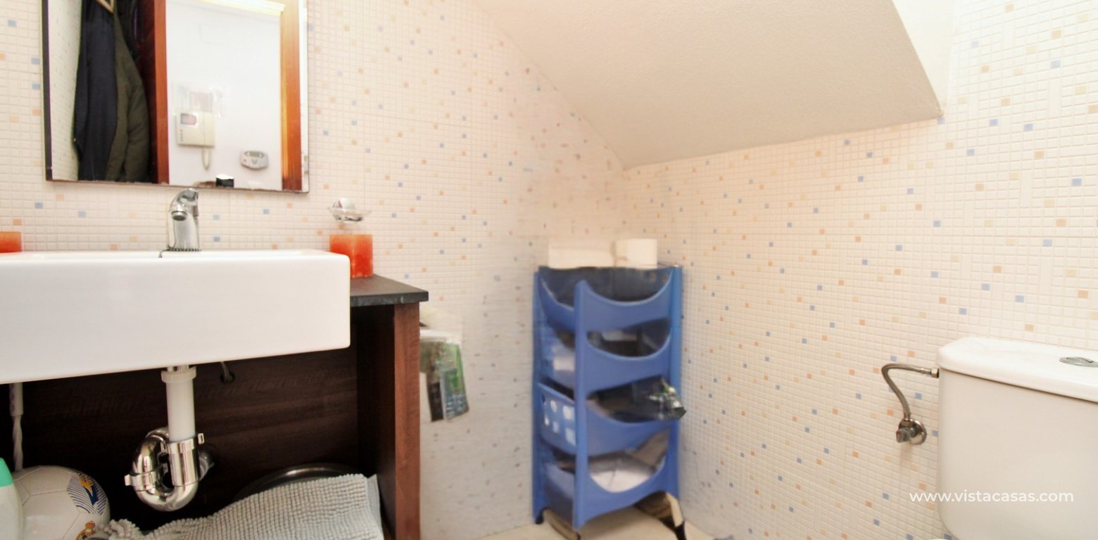2 Bed Duplex with Spa Facilities in Lomas de Cabo Roig wc