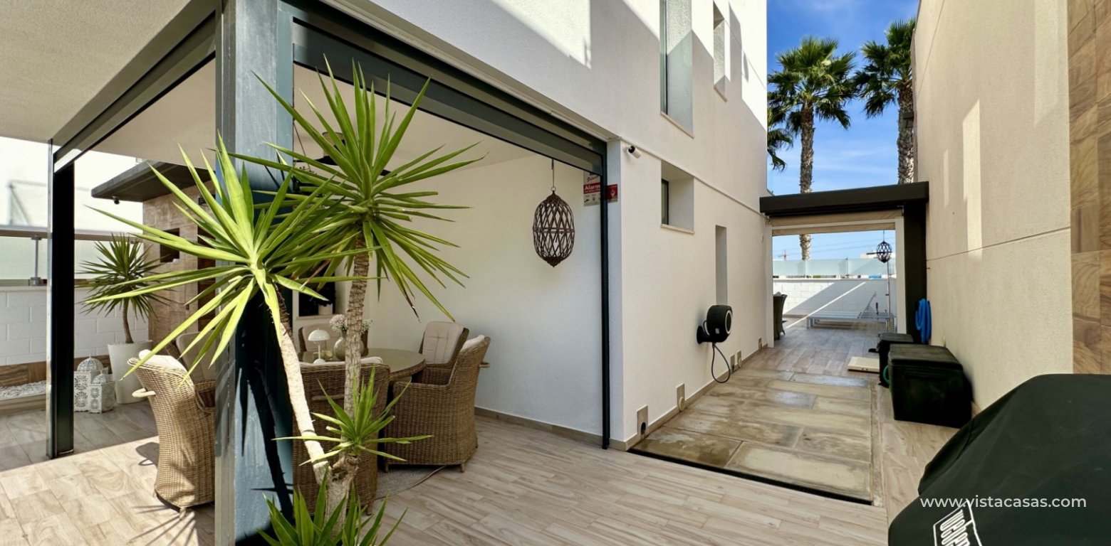 Sale - Villa - Cabo Roig