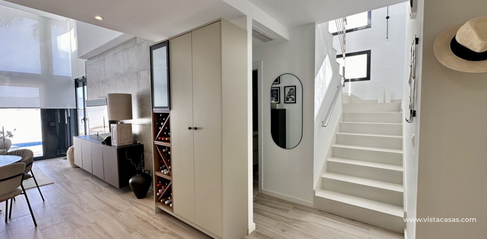 Sale - Villa - Cabo Roig