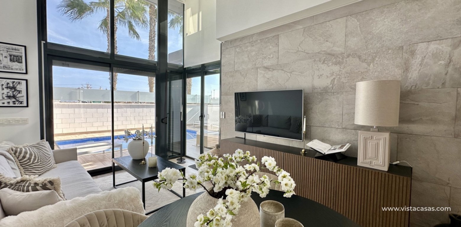 Sale - Villa - Cabo Roig