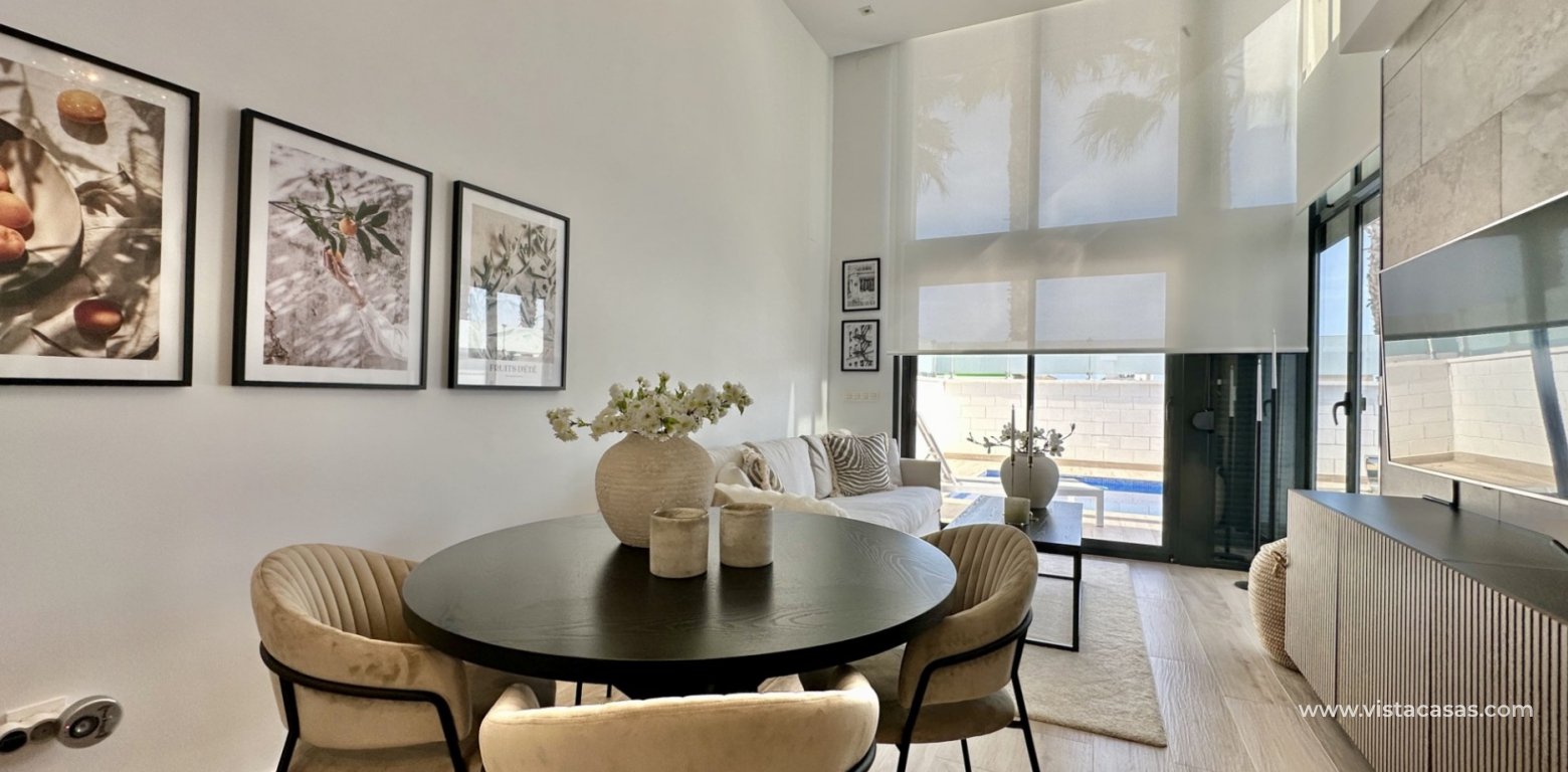 Sale - Villa - Cabo Roig