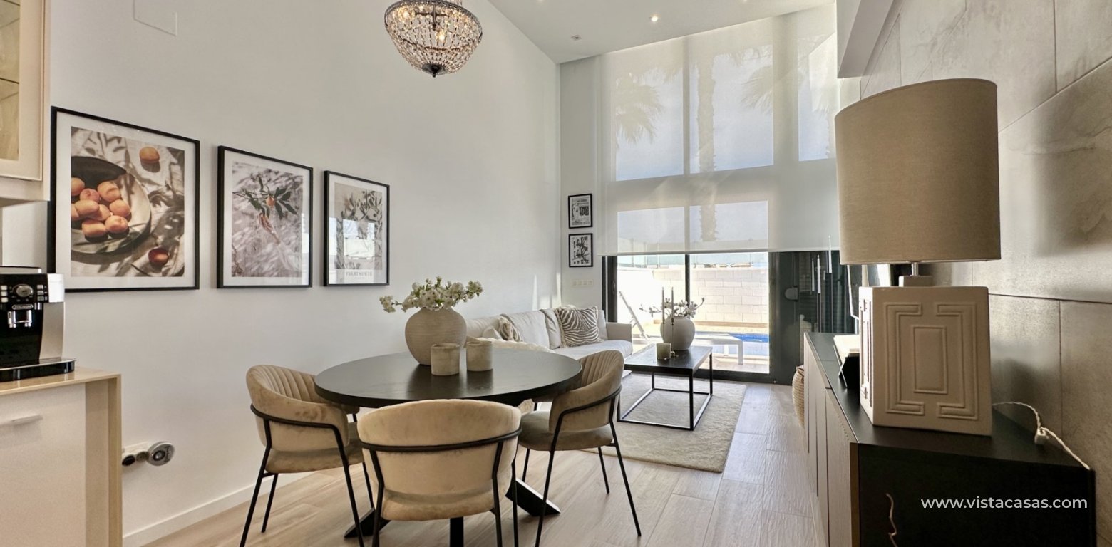 Sale - Villa - Cabo Roig