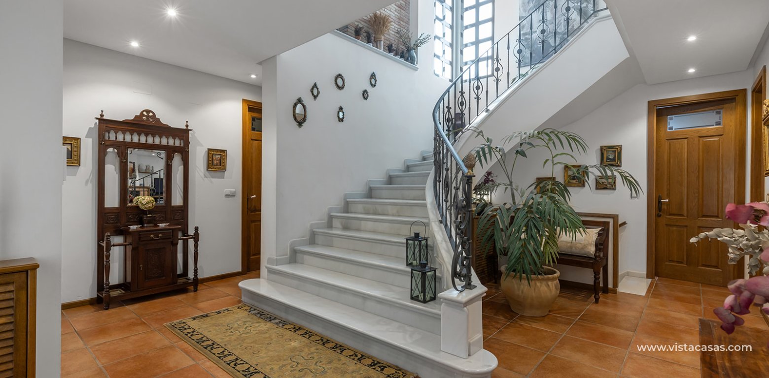 Resale - Villa - Torrevieja - La Veleta